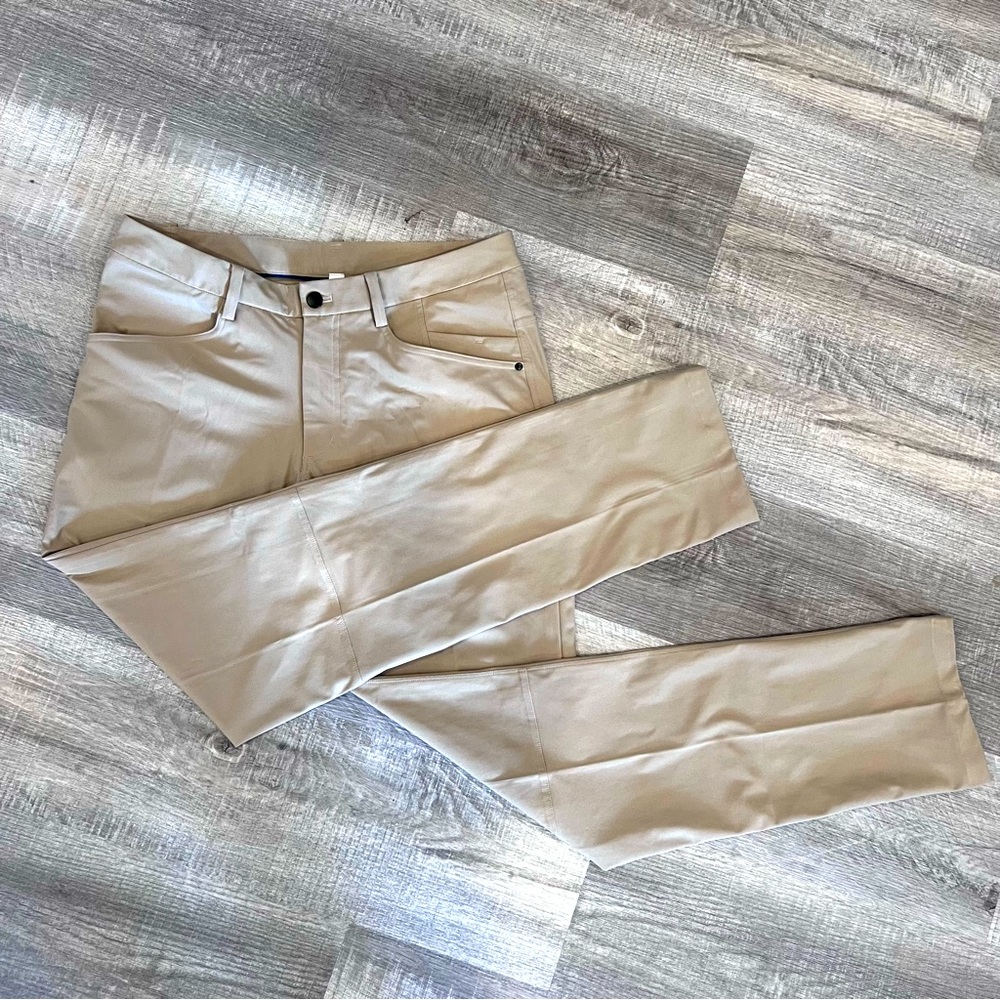 Lululemon Men’s ABC Slim-Fit 5 Pocket Pant
